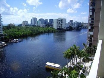 Gallery One Private Condos Fort Lauderdale Exterior photo